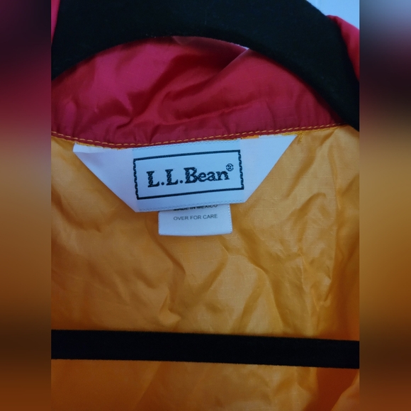 Vintage ? Womans fold up XL L.L.Bean windbreaker - Picture 3 of 5